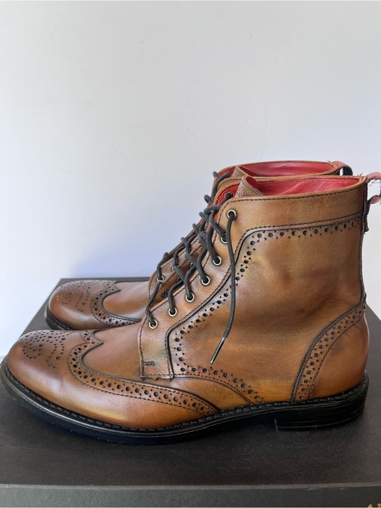 Allen Edmonds Dalton Wing Tip Leather Boots Bourbon main image 9